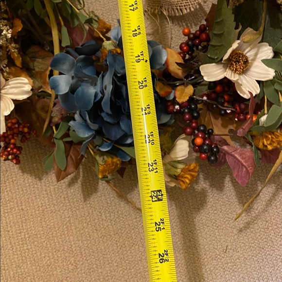 Fall wreath. 18 inch base grapevine wreath with fall leaves flowers and bow. - Picture 7 of 9